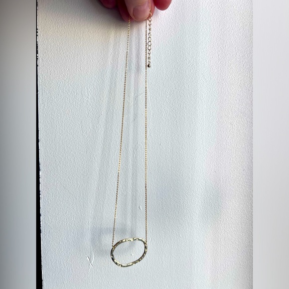 Pretty Textured Gold Circle necklace with adjustable clasp - Picture 5 of 6